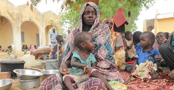 خەڵک ناوچەی فاشر لە سودان لە ورسگیەو پووس مانگا خوەن