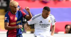 مبابي ويامال.. صراع مبكر على الكرة الذهبية في الكلاسيكو