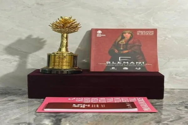 ‏خەڵات خاسترین کوڵە فلیم کوردی ڤیستیواڵ ناودەوڵەتی فلیم سلێمانی  بەخشریایە "کوڕ"