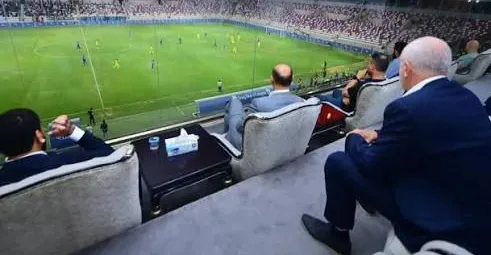 أرنولد يعود إلى بغداد تمهيداً لمعركة الملحق الآسيوي ولقائي الإمارات