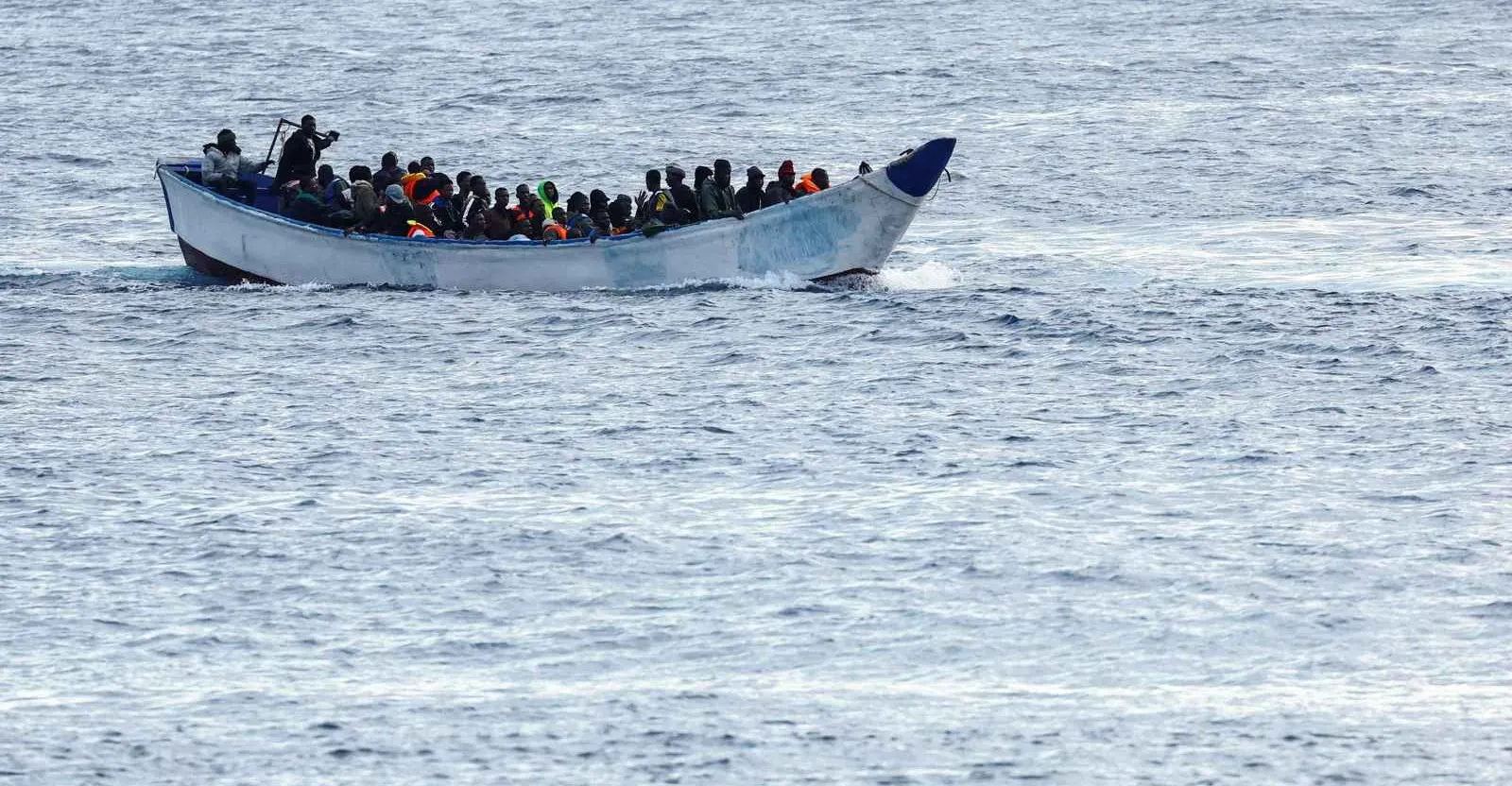 Forty migrants dead in shipwreck off Tunisia