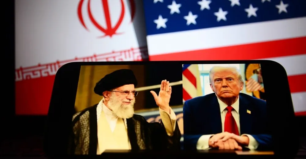 مع استئناف "الرسائل الثقيلة".. المرشد يتحدث بلغة ما قبل الحرب