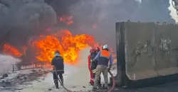 مصرع واصابة 7 موظفين بانفجار كبير واندلاع حريق بمستودع للنفط في البصرة (تحديث)