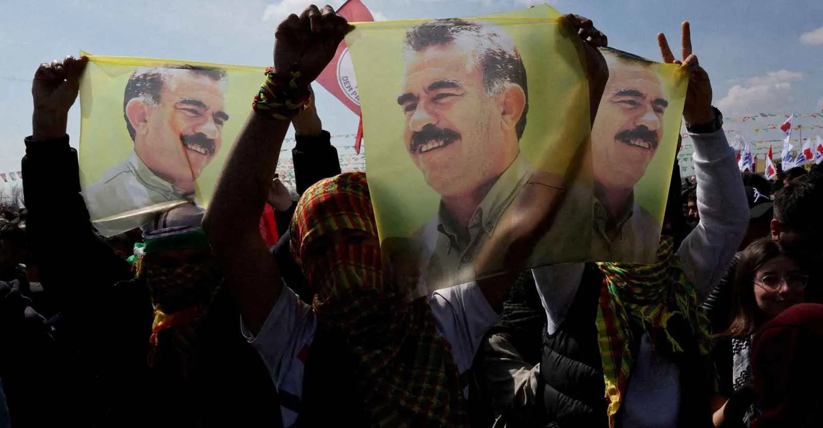 بعد انسحاب قواته من تركيا.. العمال الكوردستاني يطالب بحرية أوجلان