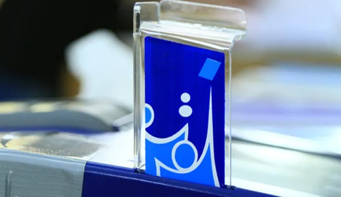 Iraq keeps ≈$3 fee for election media badges