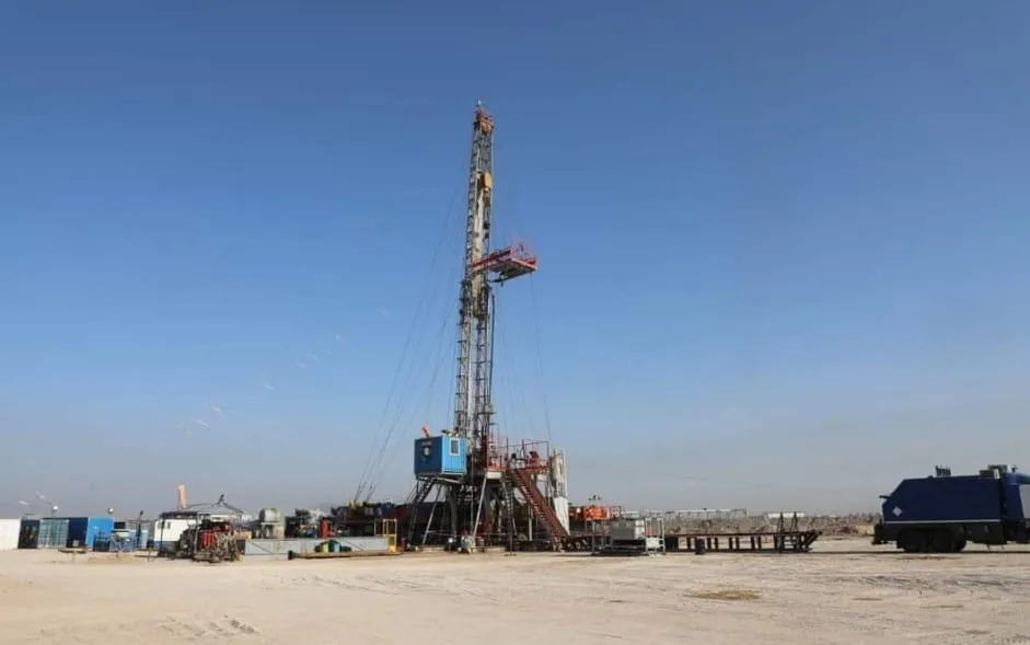 ‏داوەزیان نرخ خام بەسرە وەگەرد داوەزیان نرخ نەفت لەبان ئاست جەهان