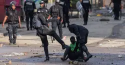 الكاميرون.. 23 قتيلاً في احتجاجات ترفض الولاية الثامنة للرئيس
