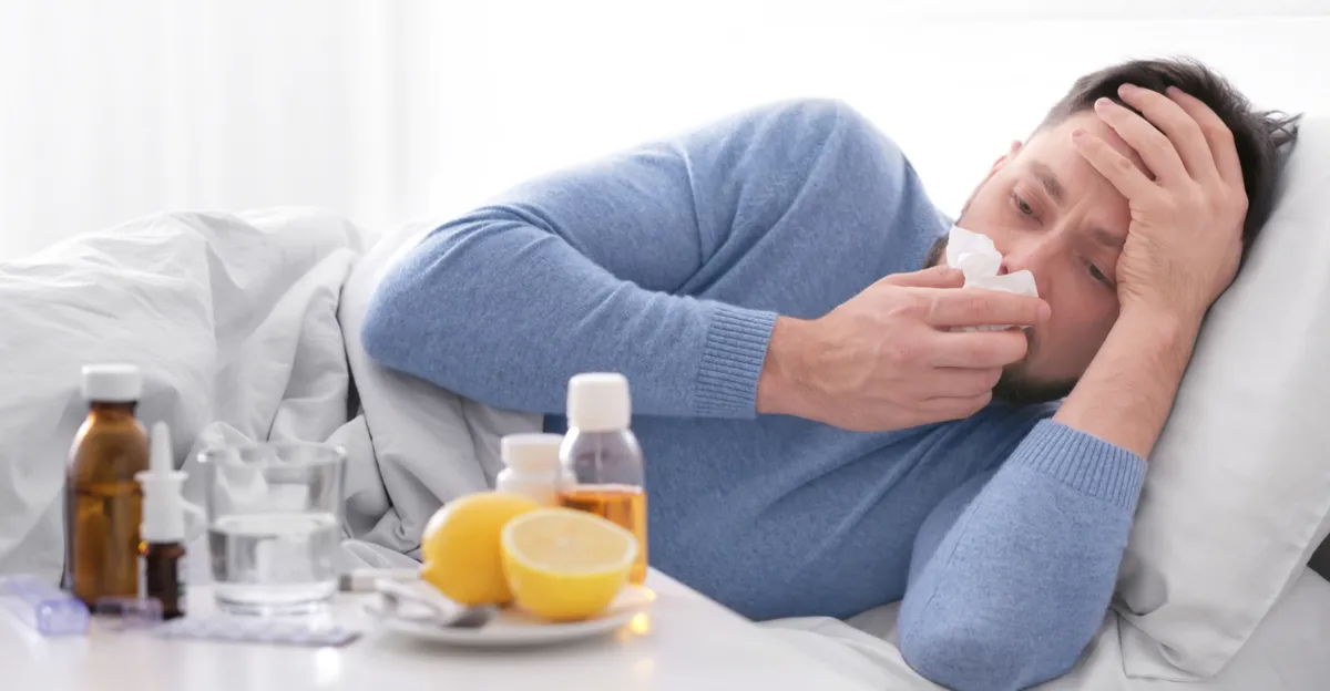 عالمة روسية تفجر مفاجأة: الطقس والطيور وراء تفشي الإنفلونزا المبكر