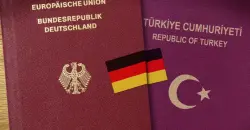 يشمل اللاجئين في ألمانيا.. جدل بشأن إلغاء قانون ازدواجية الجنسية