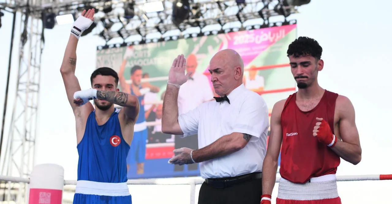 ملاكم عراقي يخسر في أول مشاركة رسمية بدورة التضامن الإسلامي