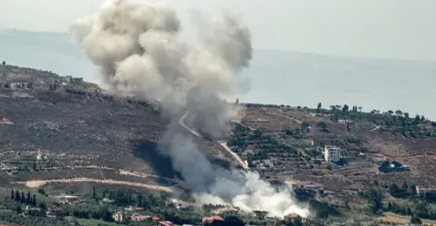 Israel launches new wave of strikes on southern Lebanon