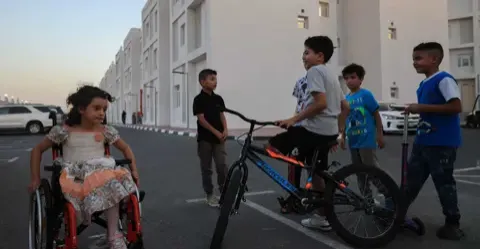 غزة تسجل أعلى معدل لبتر أطراف الأطفال في العالم