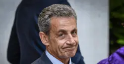 فرنسا.. الإفراج المؤقت عن ساركوزي بقرار قضائي