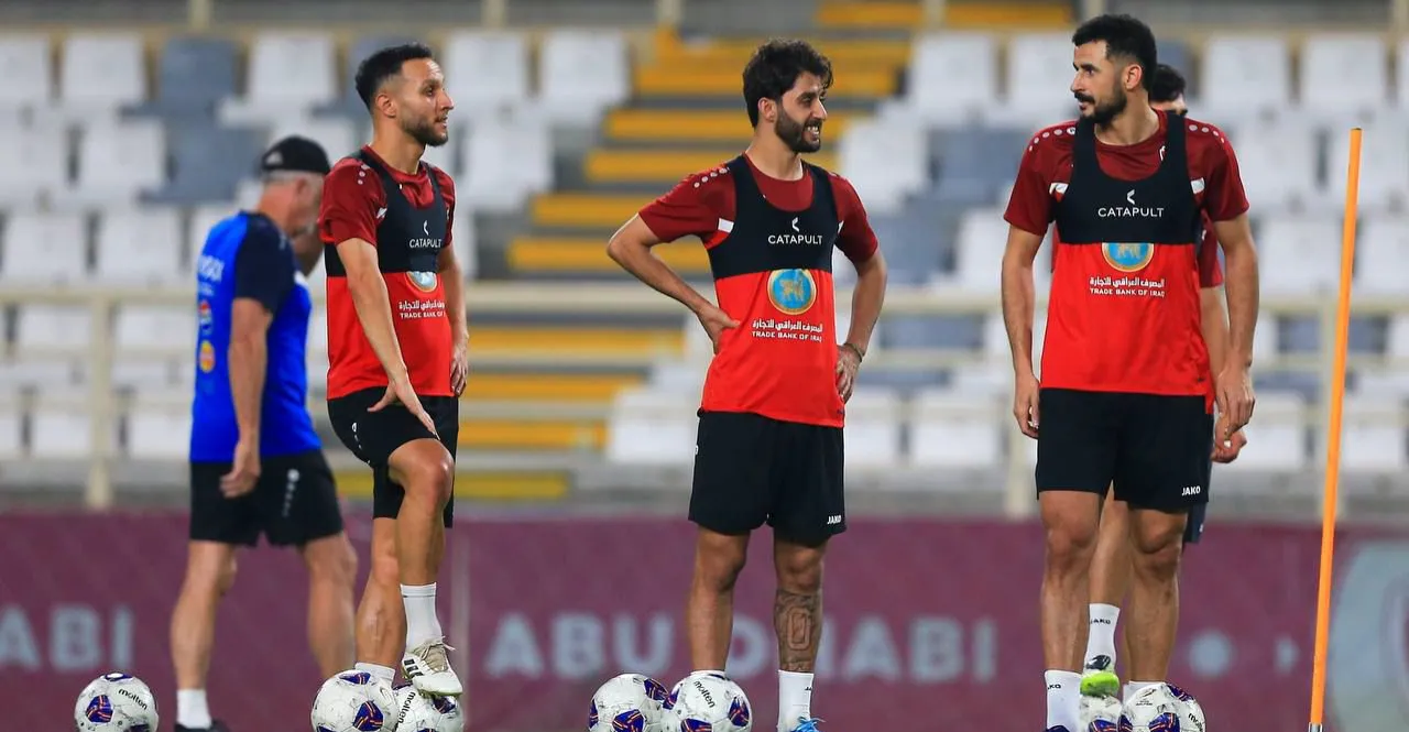 منتخب العراق يجري أولى وحداته التدريبية قبل لقاء الإمارات