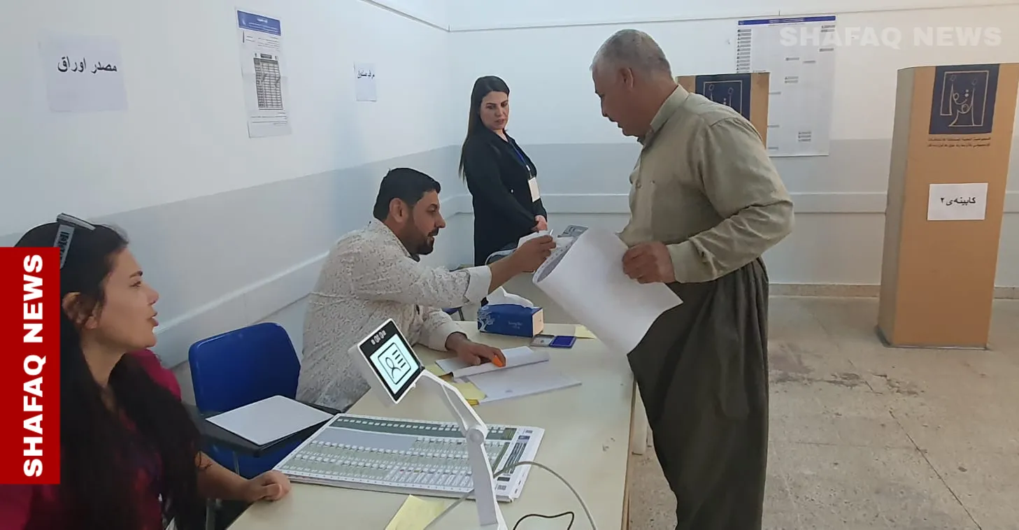Iraqi leaders cast their votes, urge strong voter turnout