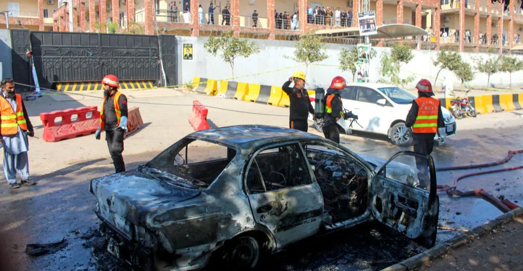 Islamabad courthouse attack leaves 39 casualties