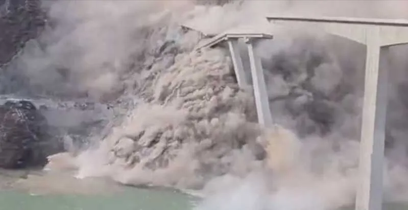 وڵات چین.. رمیان پیەڵ گەپیگ دویای چەن مانگیگ لە وازکردنی