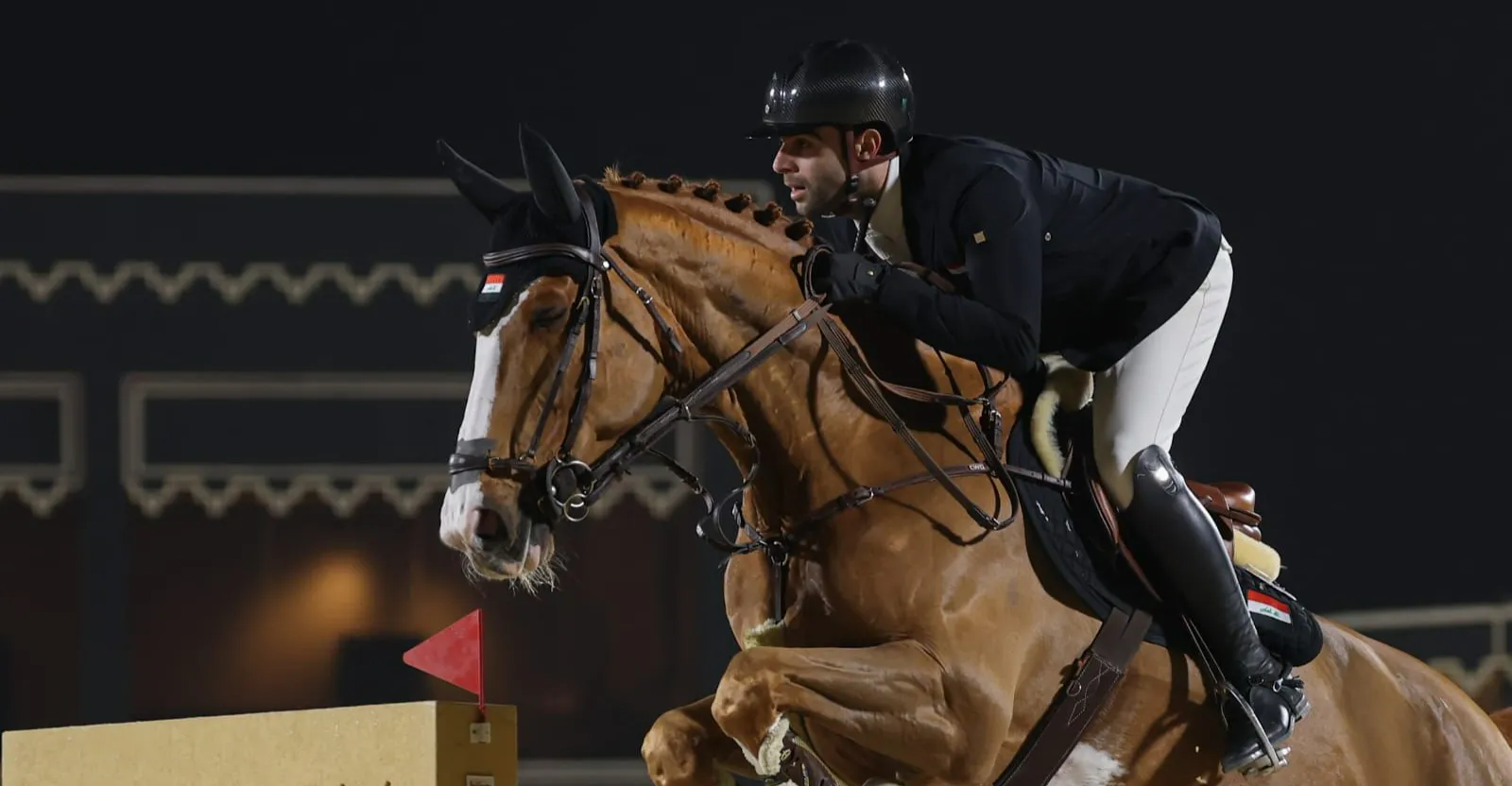 فارس عراقي يصل إلى الحاجز الأخير في نهائيات دورة التضامن الإسلامي