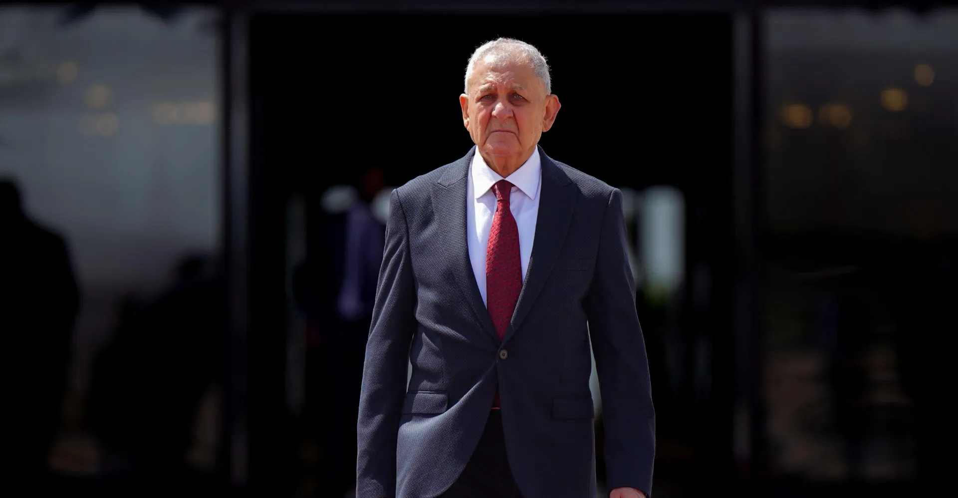 ملك السعودية وولي عهده يعزيان الرئيس العراقي