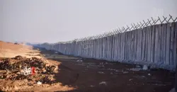 العراق يعزز تحصيناته على الحدود مع سوريا (صور)