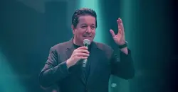 اعتراضات دينية تجبر منظمي حفل محمد عبد الجبار على إلغائه في البصرة