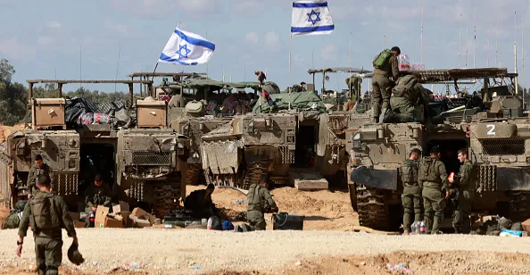 الجيش الإسرائيلي يتأهب لرد مزدوج من حزب الله والحوثيين