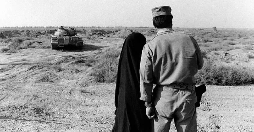 ‏وە خاکسپاردن روفات 300 سەرباز ئیرانی کە لە جەنگ وەرد عراق کوشیانە