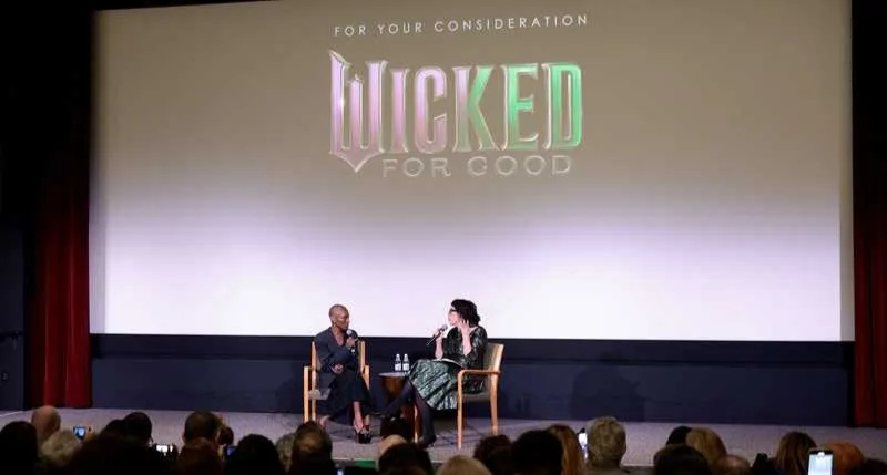 دەسوەپیکردنیگ ئاگرین.. "فيلمیگ مۆسيقایی" وە 150 ملیۆن دۆلار میژوو نویسێد