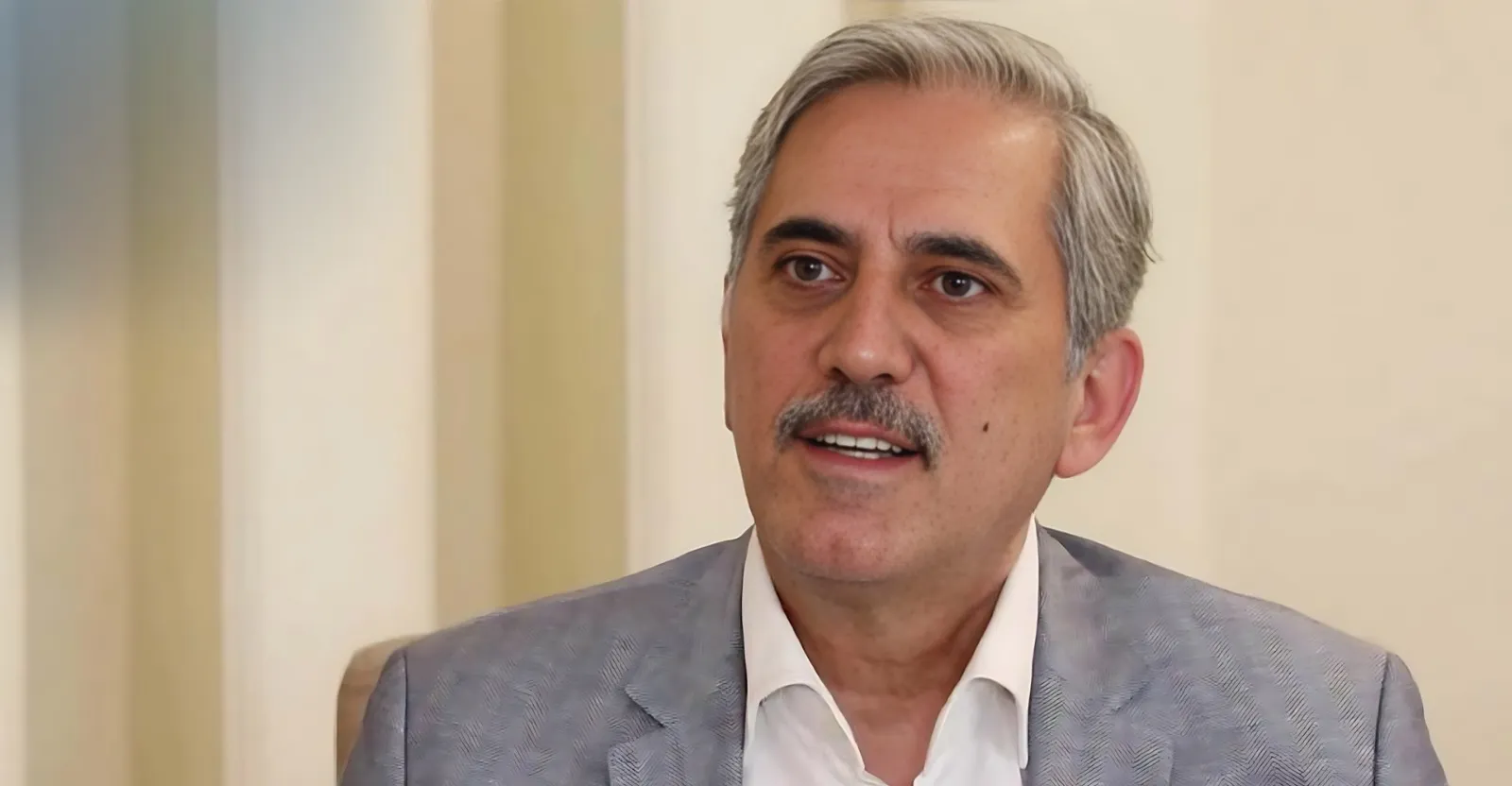 Senior PUK official resigns after five decades