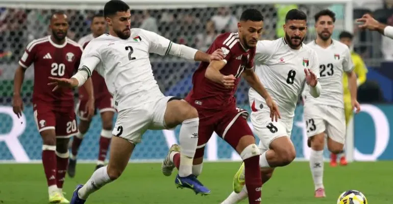 فلسطين تنتزع انتصاراً "تاريخياً" على قطر بهدف في اللحظات الأخيرة