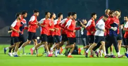 أرنولد يعلن تشكيلة أسود الرافدين للقاء البحرين في كأس العرب