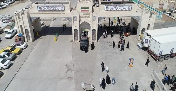 إيلام.. 6.5 مليون مسافر استخدموا منفذ مهران مع العراق منذ بداية العام