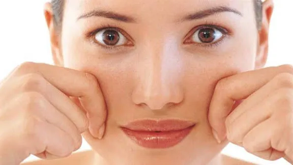 ‏ڤیتامینیگ دەسمیەتی زیایبوین کۆلاجین پووس دەێد