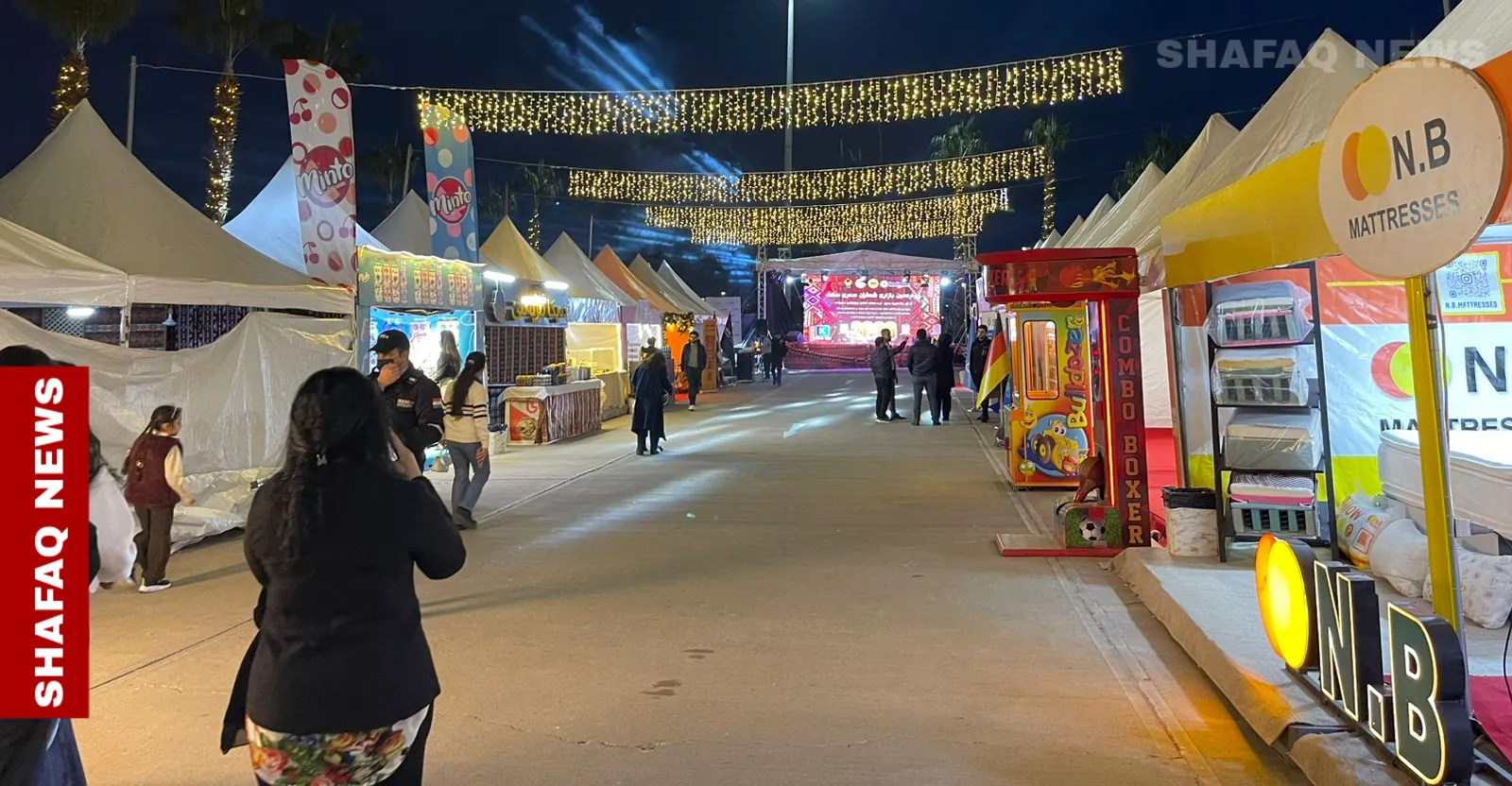"الكريسمس" يبدأ مبكراً في دهوك.. السوق الخاصة تفتح أبوابها أمام الزوّار (صور)
