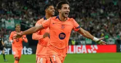 بخماسية.. برشلونة يعود بقوة ويواصل صدارته في الليغا (فيديو)