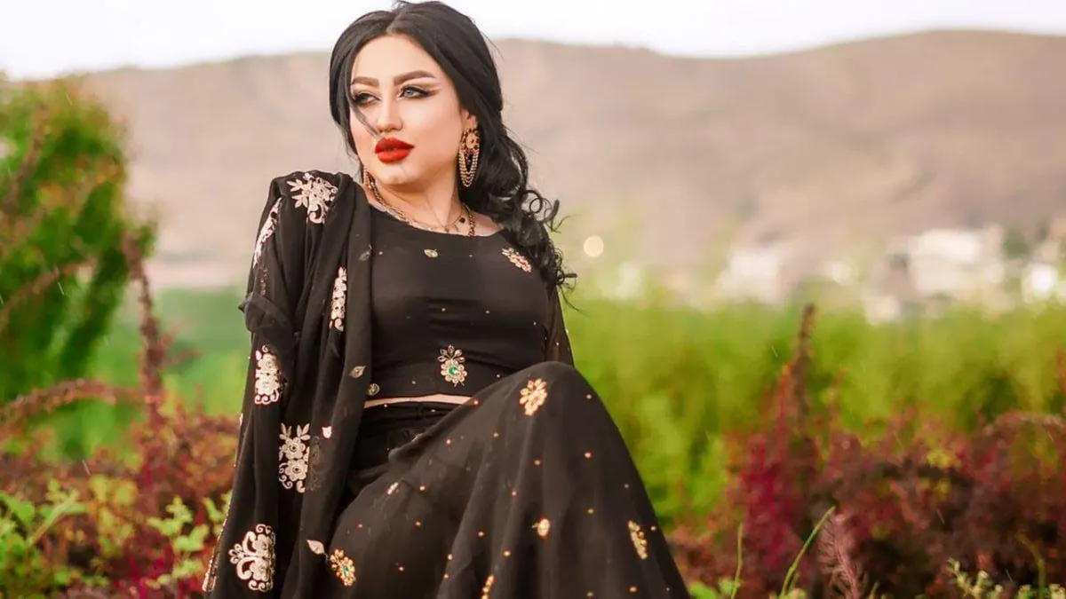 ‏نازی عەزیزی وە بەرهەم نوویگ گلەوخوارد