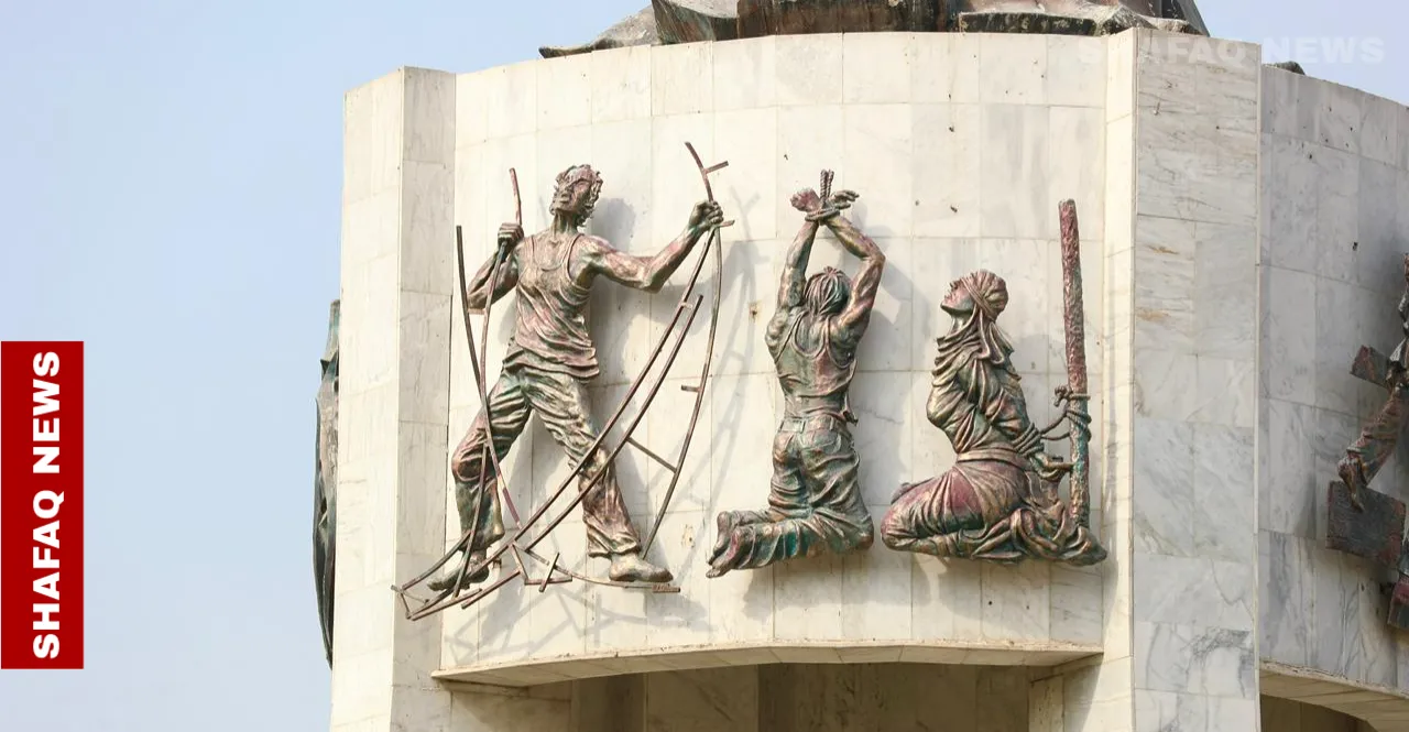 في قبضة الجلاد