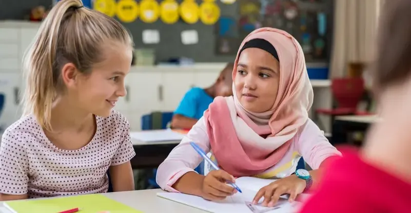 البرلمان النمساوي يحظر حجاب الرأس في المدارس