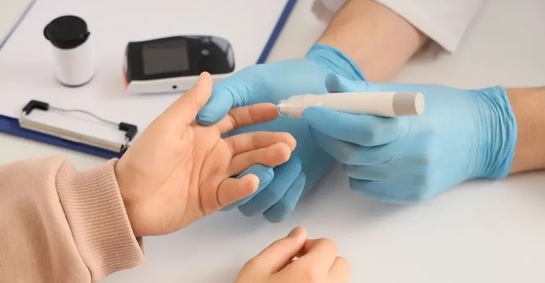 السعال المزمن.. أثر جانبي جديد محتمل لأدوية إنقاص الوزن والسكري