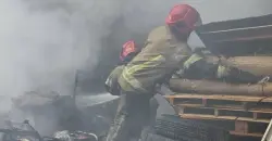 مصرع 9 عمال بتسرب غازي في ورشة وسط إيران