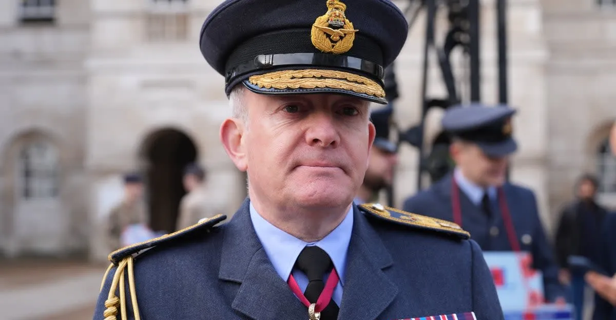 الجيش البريطاني يدعو إلى "تعبئة شاملة" استعداداً للحرب