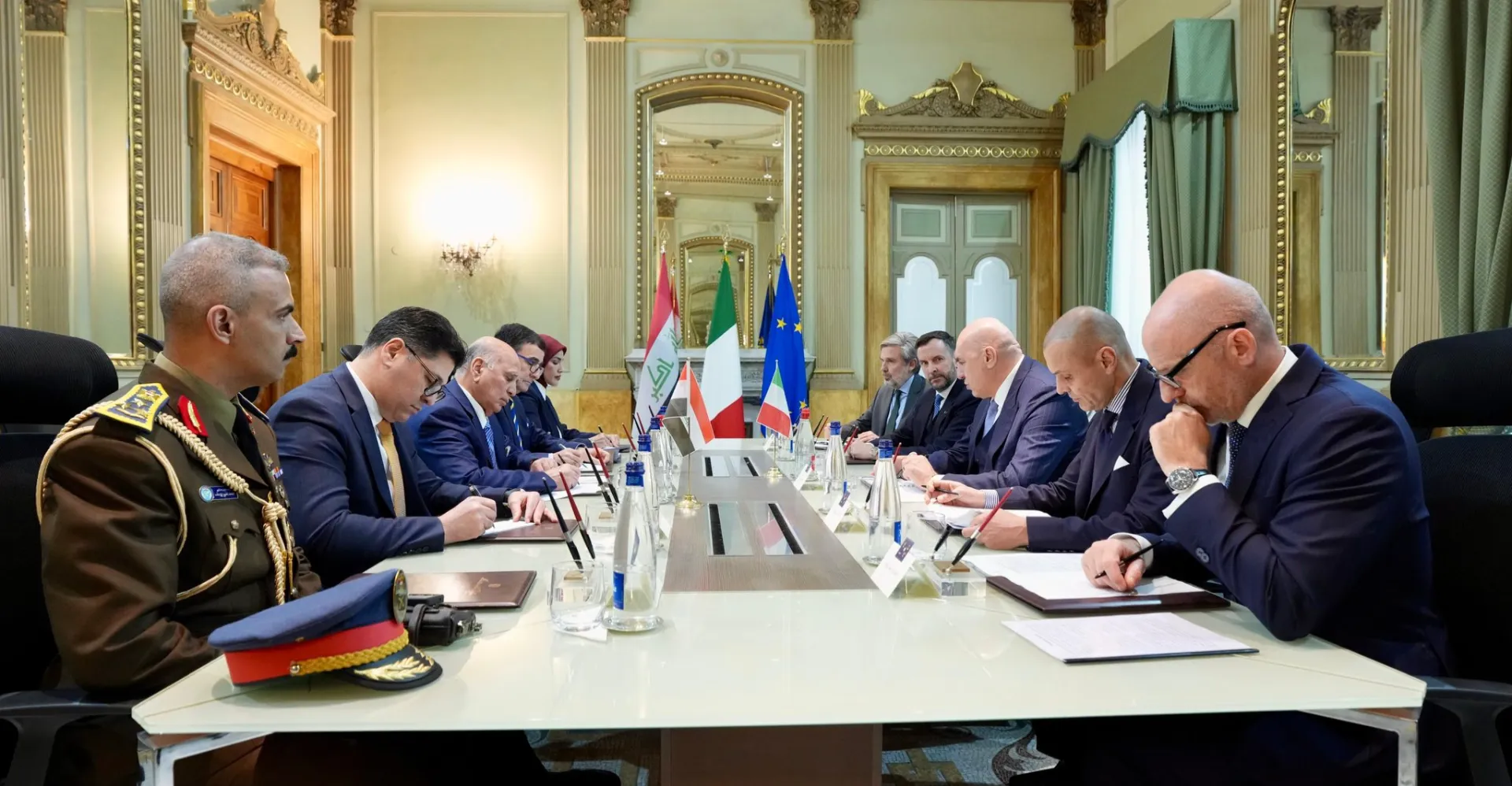 60 ألف مقاتل عراقي.. روما تعلن أولوية دعمها لبغداد