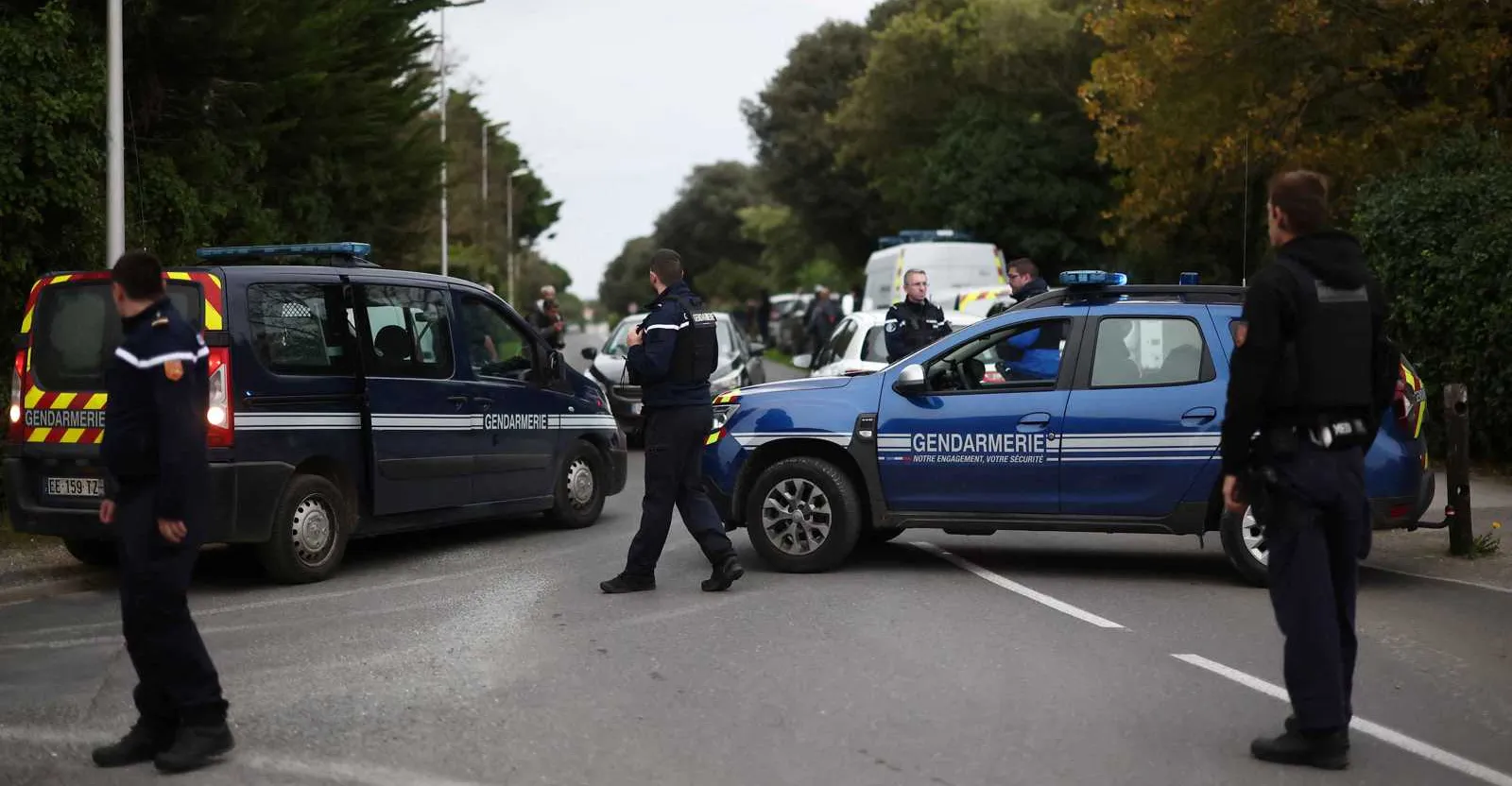 هدد مدنيين.. الشرطة الفرنسية تقتل مسلحاً بسكين (فيديو)