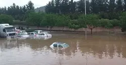 إيران.. مصرع 5 أشخاص جراء فيضانات الأمطار في فارس