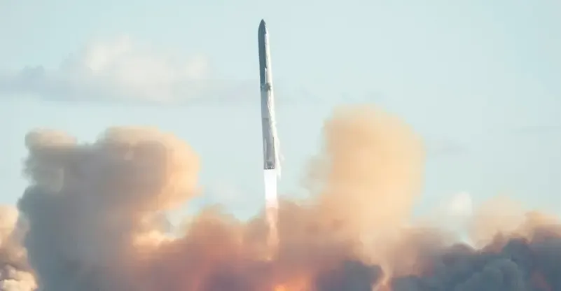 وثائق أميركية: انفجار صاروخ "ستارشيب" هدد 3 طائرات مدنية