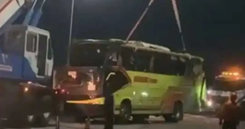 كوشيان 15 کەس وەگەرد زەخمداری 19 کەس وە رویداویگ هاتوچو دڵتەزن لە ئەندەنووسیا