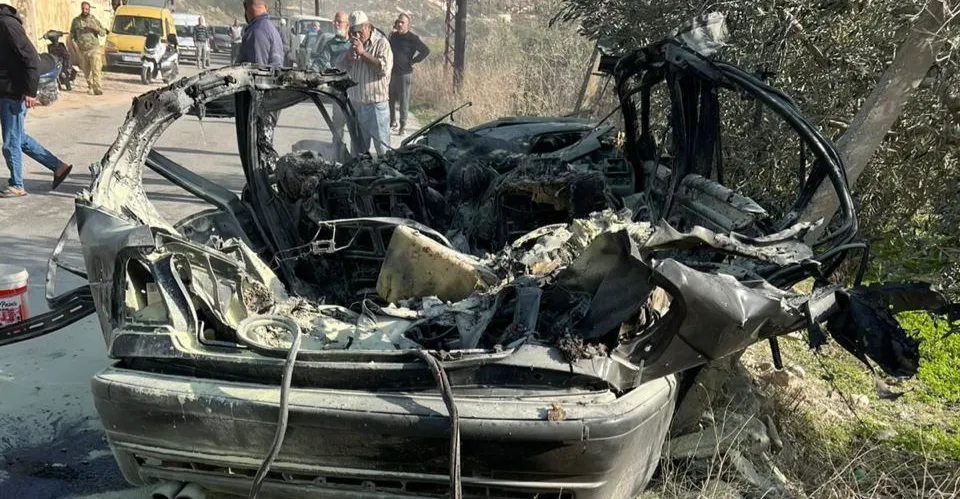 ‏باشوور لوبنان.. کوشیان 3 کەس دویای وەئامانجگردن ماشینیگ وە گورزەیل ئیسرائیل