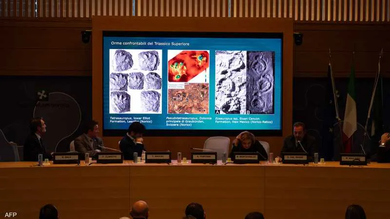 "گەورەترینە لە جیهان": شوین پای دایناسۆر لە ئیتاڵیا پەیا کریا