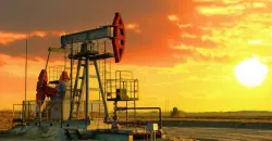 Crude holds gains as US GDP growth supports market