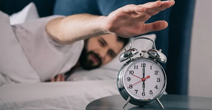 دراسة جديدة: خلل الساعة البيولوجية يعجل بسرطان الثدي ويزيد عدوانيته